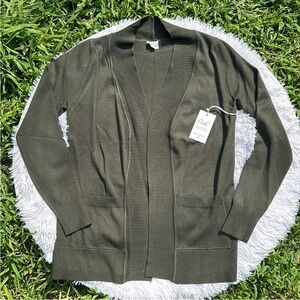 Cielo Everyday Ultra Soft Dark Forest Green Cardigan Size Small NEW